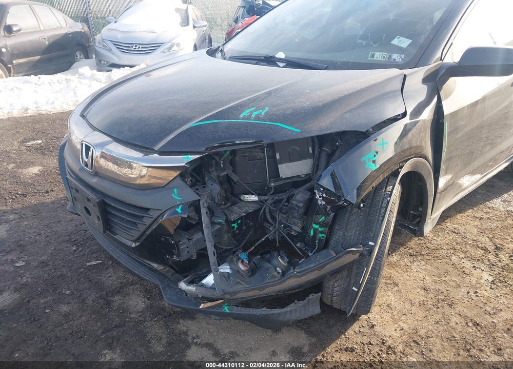 2019 HONDA HR-V LX VIN: 3CZRU6H35KG712512