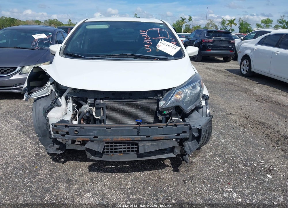 2018 NISSAN VERSA NOTE SV VIN: 3N1CE2CP1JL355253