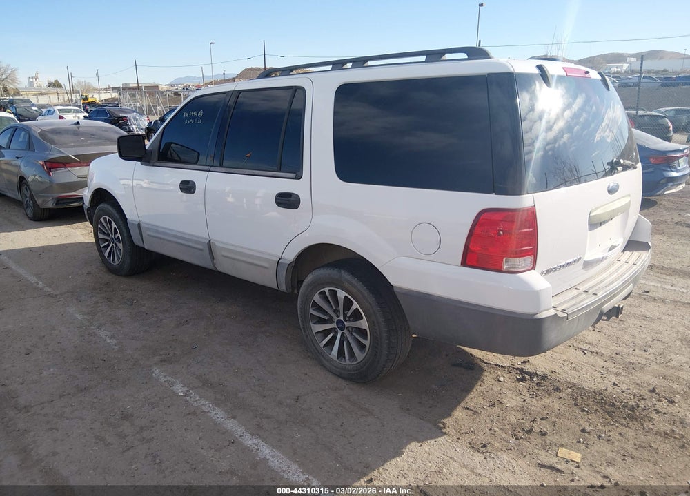2005 FORD EXPEDITION XLS VIN: 1FMPU13535LA43944