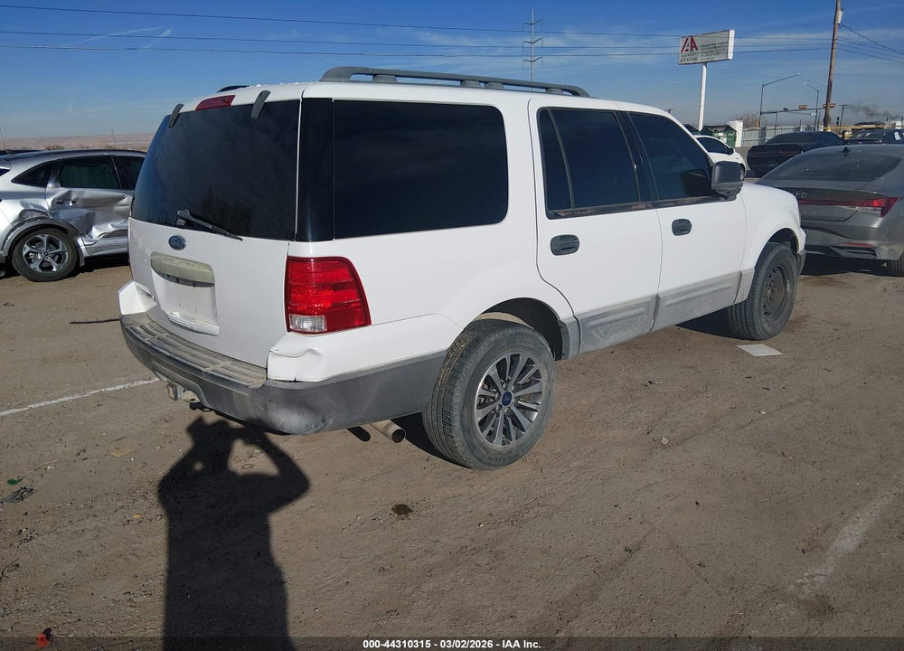 2005 FORD EXPEDITION XLS VIN: 1FMPU13535LA43944