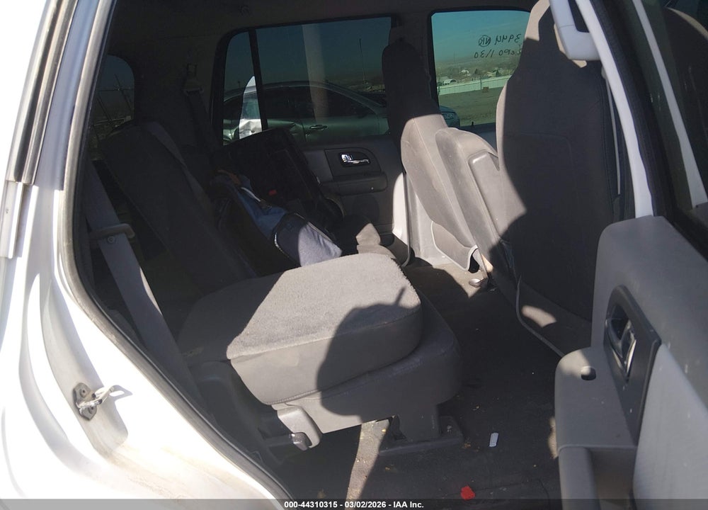 2005 FORD EXPEDITION XLS VIN: 1FMPU13535LA43944
