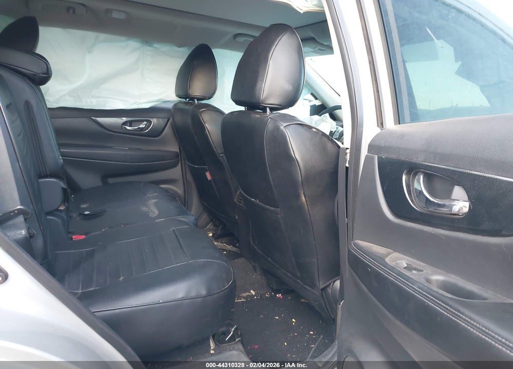 2016 NISSAN ROGUE SL VIN: 5N1AT2MT8GC894426