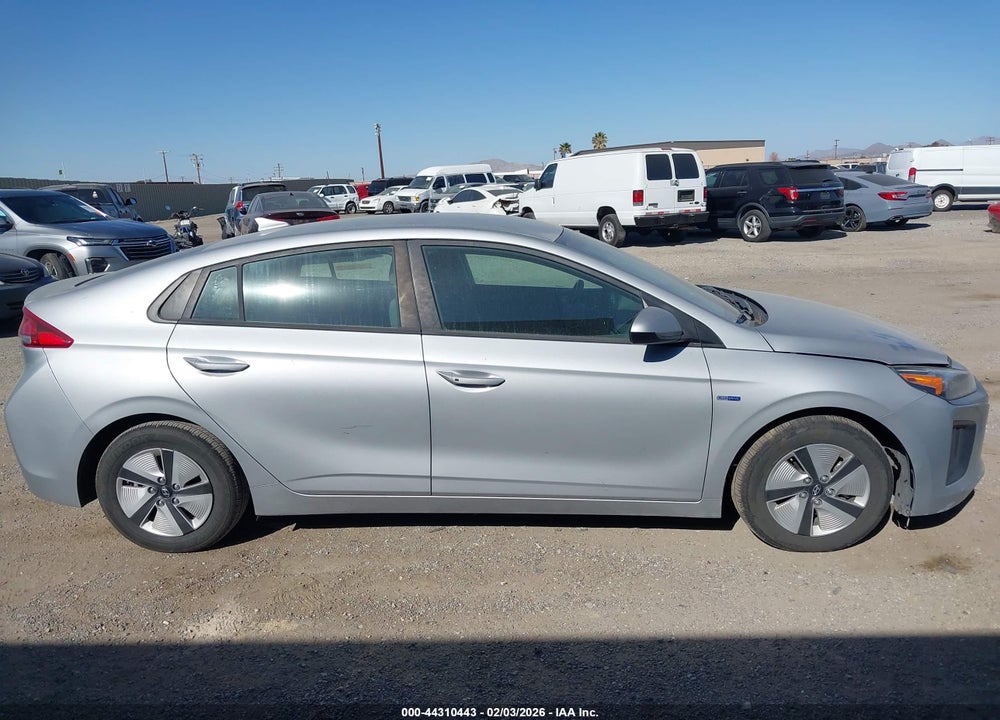 2020 HYUNDAI IONIQ HYBRID BLUE VIN: KMHC65LC0LU235666