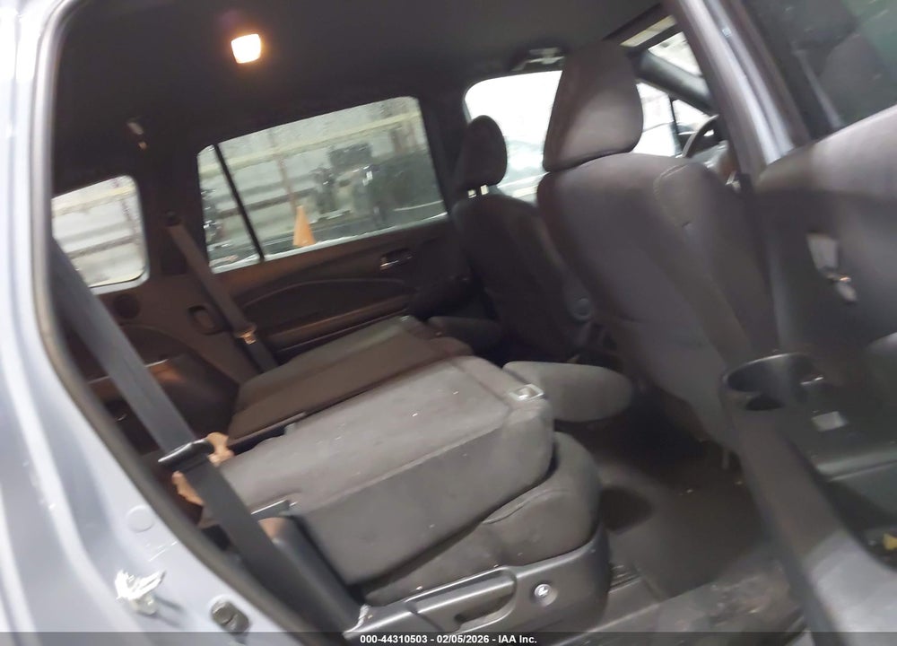 2022 HONDA PILOT AWD SPORT VIN: 5FNYF6H37NB035890