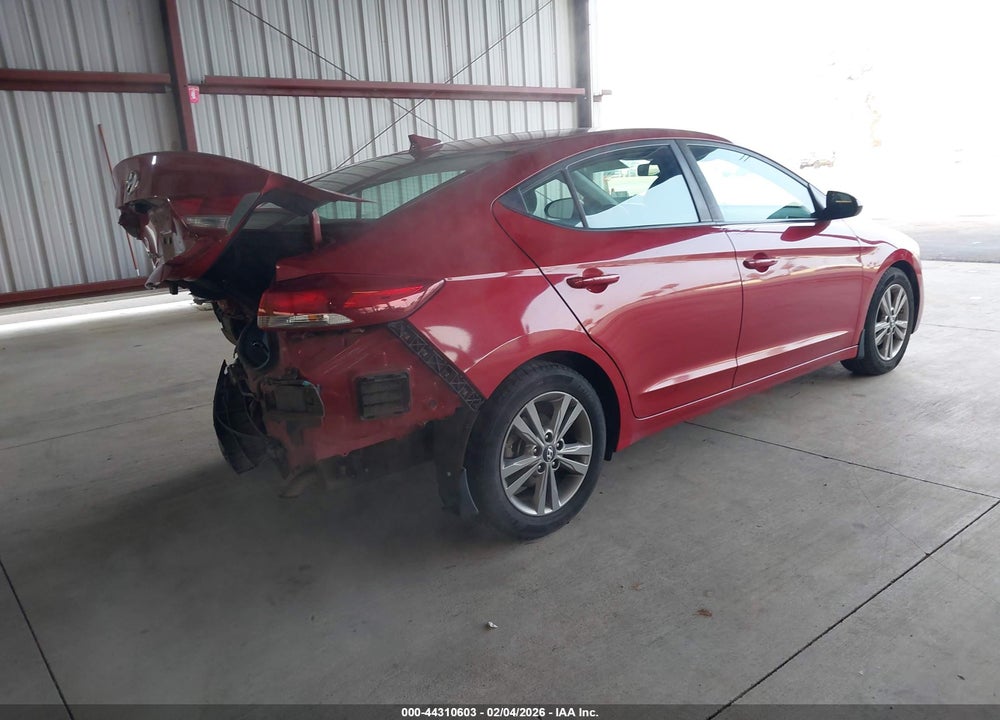 2018 HYUNDAI ELANTRA SEL VIN: KMHD84LF9JU598810