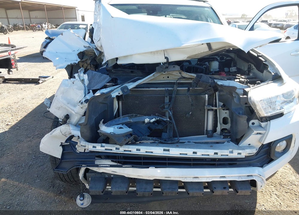 2021 TOYOTA TACOMA SR5 VIN: 5TFAX5GN9MX191655