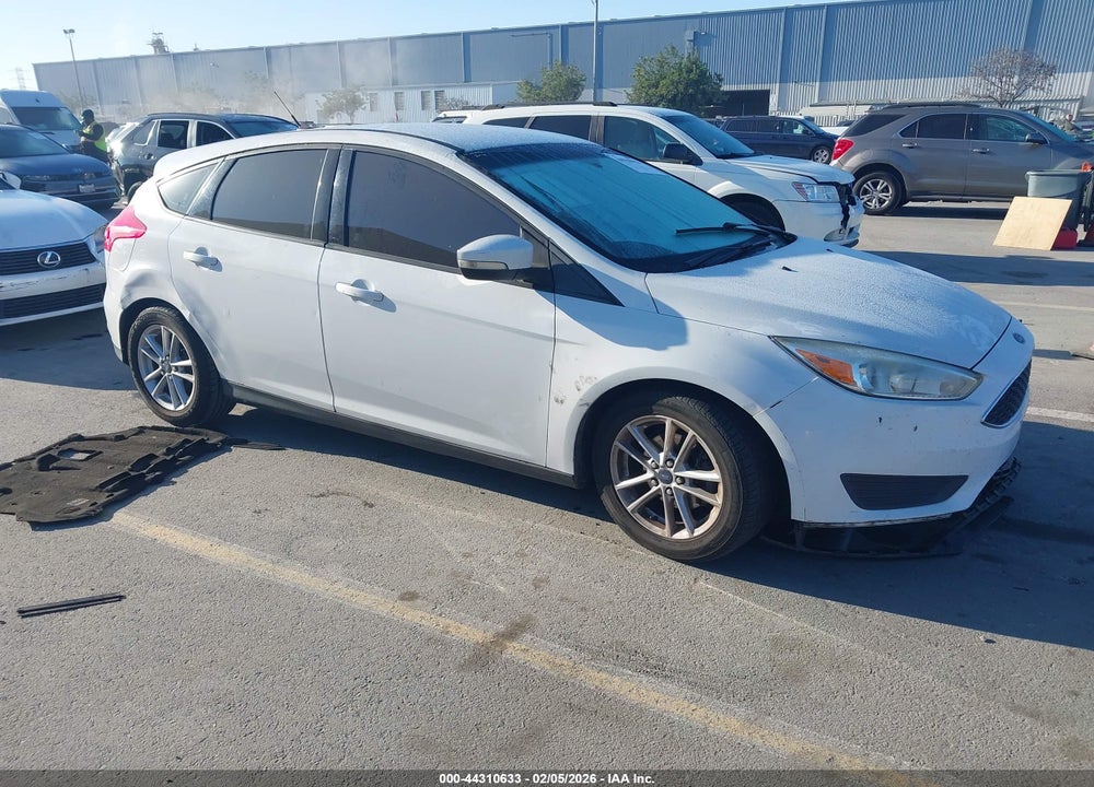 2016 FORD FOCUS SE VIN: 1FADP3K24GL246934