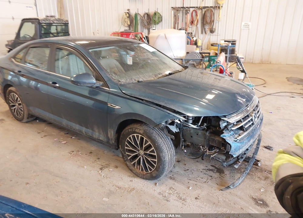 2019 VOLKSWAGEN JETTA 1.4T SEL VIN: 3VWE57BU2KM089292