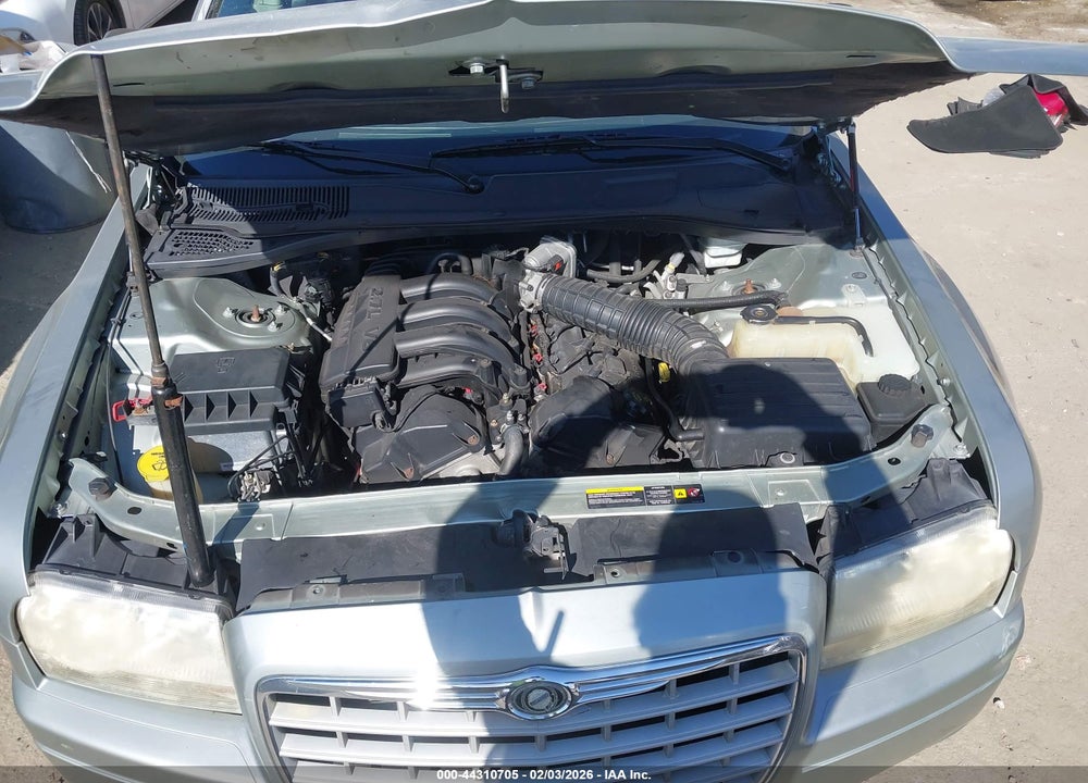 2005 CHRYSLER 300 VIN: 2C3JA43R15H168983