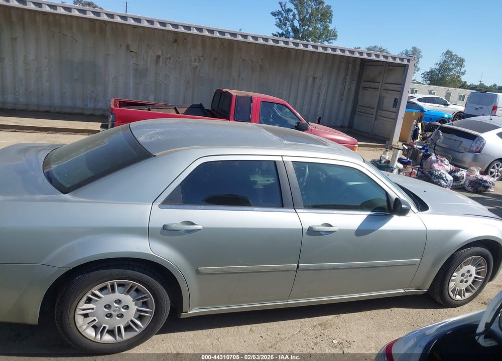2005 CHRYSLER 300 VIN: 2C3JA43R15H168983