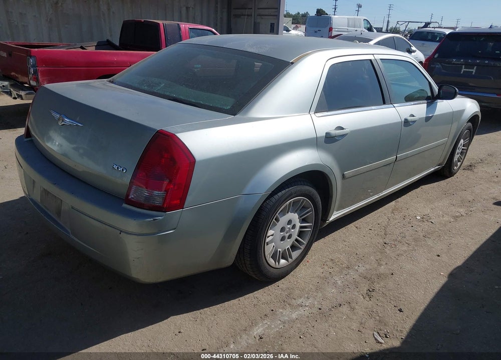 2005 CHRYSLER 300 VIN: 2C3JA43R15H168983