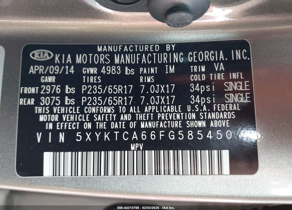 2015 KIA SORENTO LX VIN: 5XYKTCA66FG585450