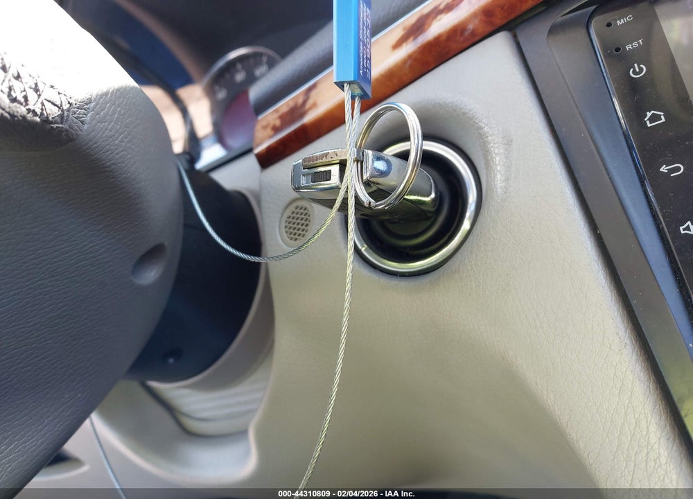 2008 MERCEDES-BENZ E 320 BLUETEC VIN: WDBUF22X98B193463