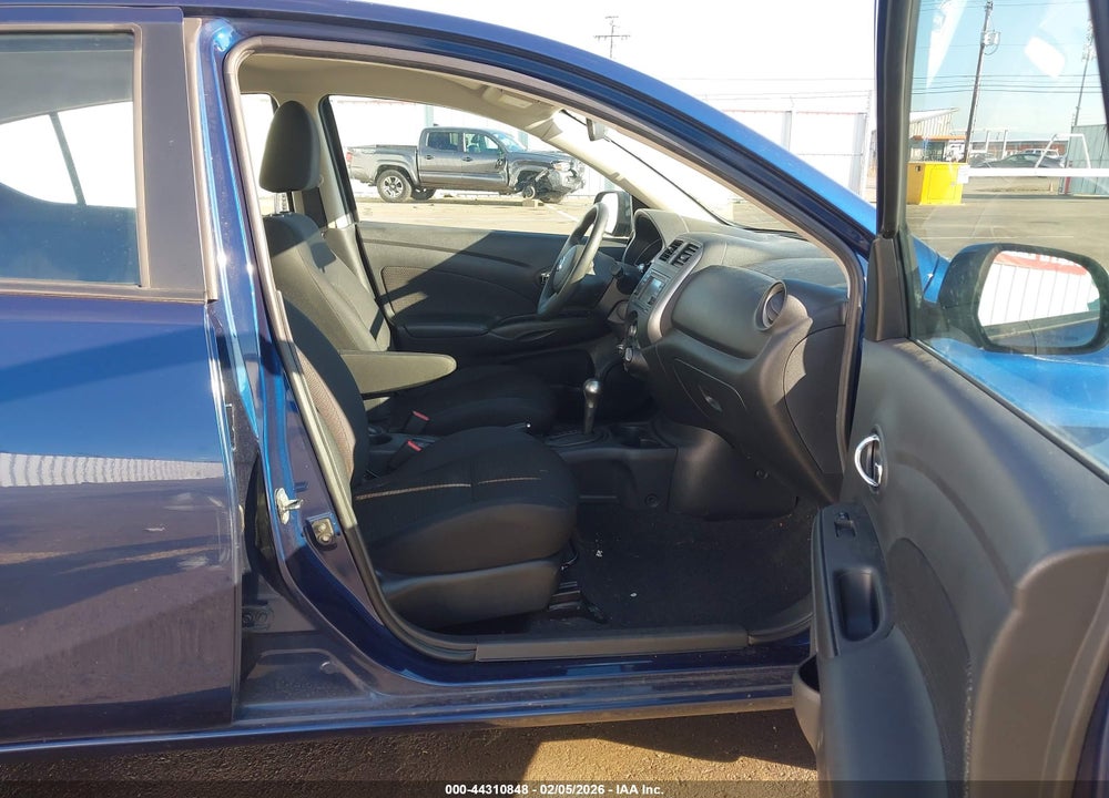 2013 NISSAN VERSA 1.6 SL VIN: 3N1CN7APXDL865296
