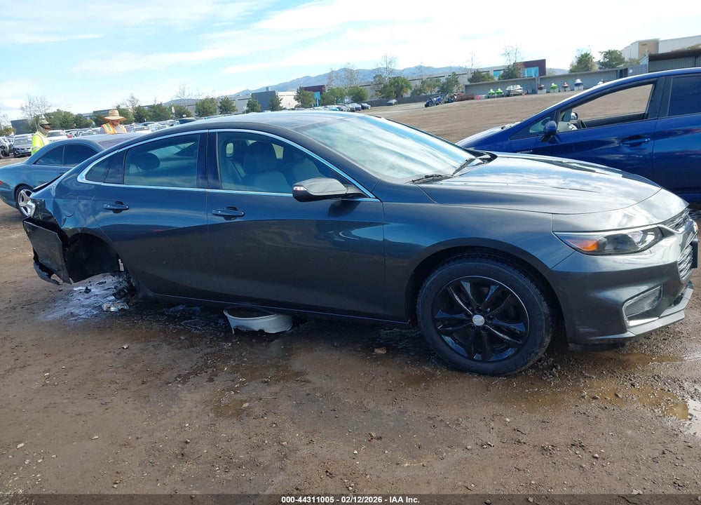 2017 CHEVROLET MALIBU 1LT VIN: 1G1ZE5ST8HF246311