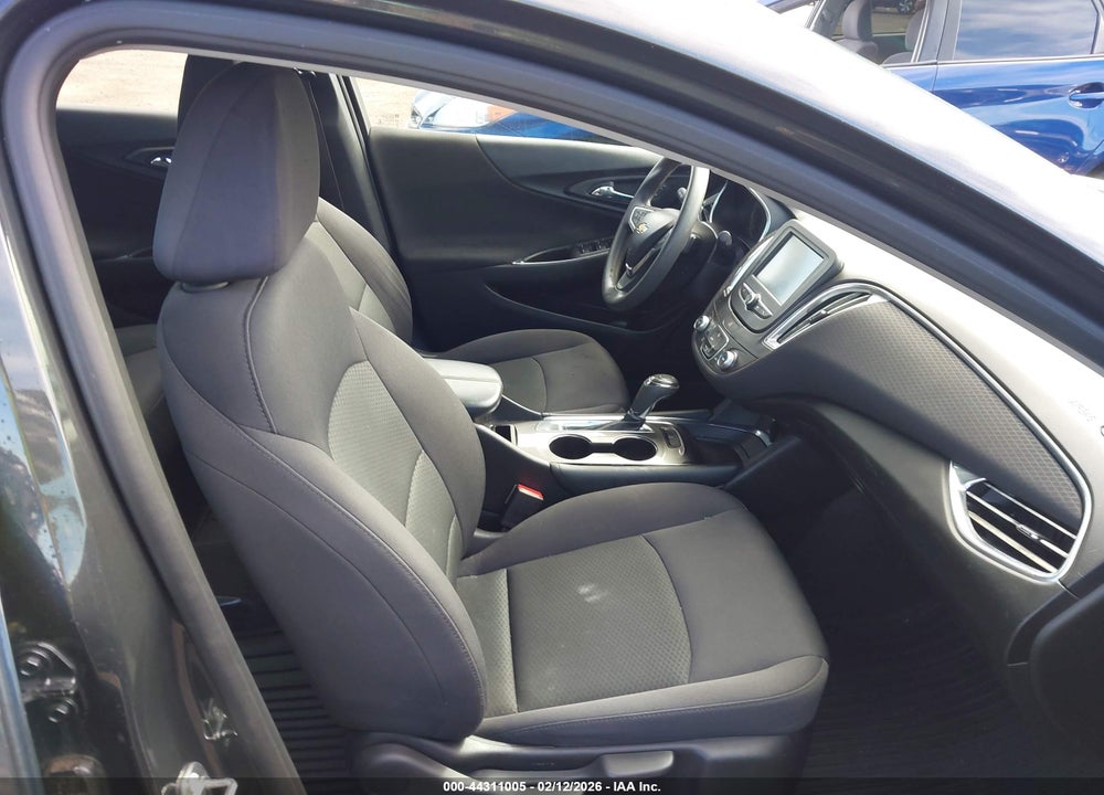2017 CHEVROLET MALIBU 1LT VIN: 1G1ZE5ST8HF246311