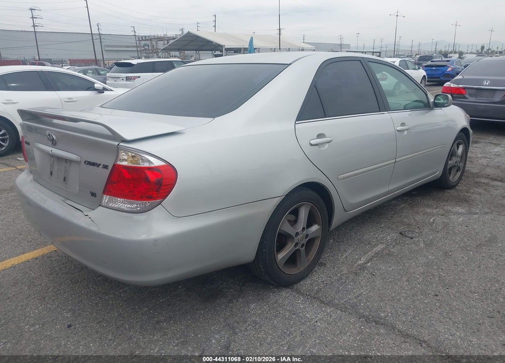 2005 TOYOTA CAMRY SE V6 VIN: 4T1BA32KX5U049210
