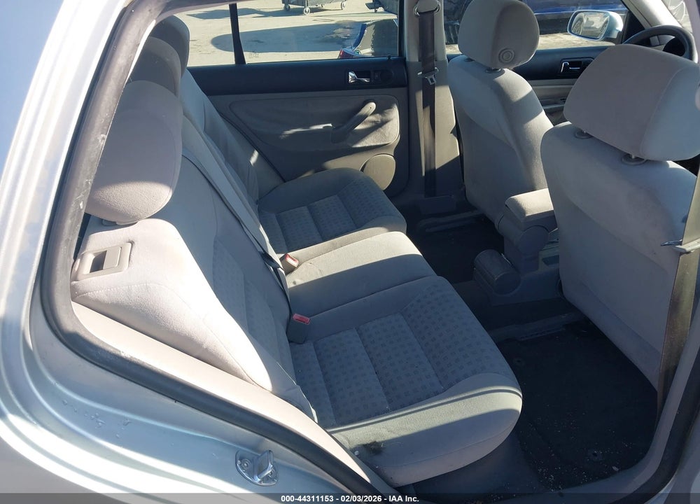 2002 VOLKSWAGEN GOLF GLS VIN: 9BWGK61J724069448