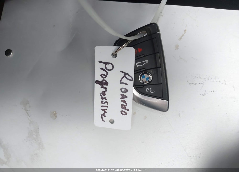 2021 BMW 3 SERIES 330E VIN: 3MW5P7J00M8C00765