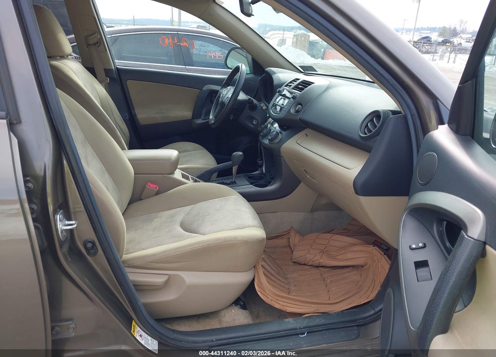 2011 TOYOTA RAV4 VIN: 2T3BF4DV3BW142524