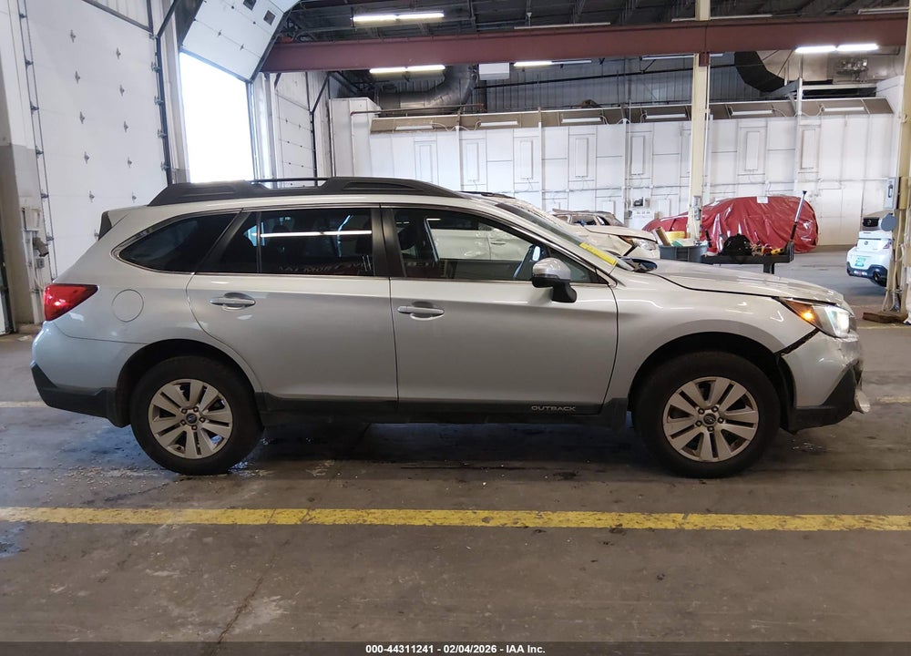 2018 SUBARU OUTBACK 2.5I PREMIUM VIN: 4S4BSAFC7J3288248