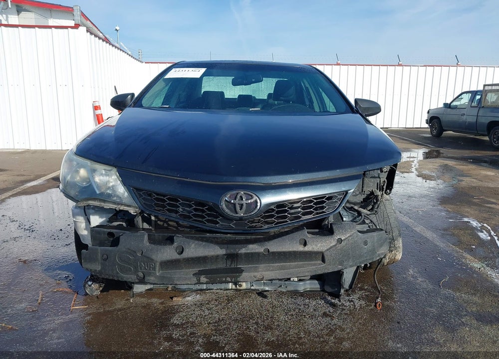 2013 TOYOTA CAMRY SE VIN: 4T1BF1FKXDU292014