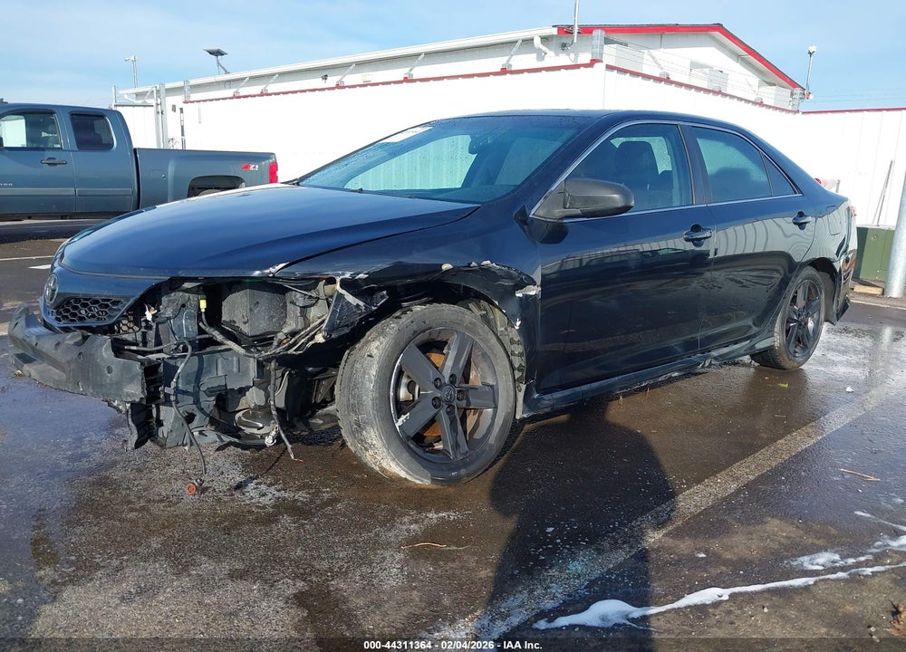 2013 TOYOTA CAMRY SE VIN: 4T1BF1FKXDU292014