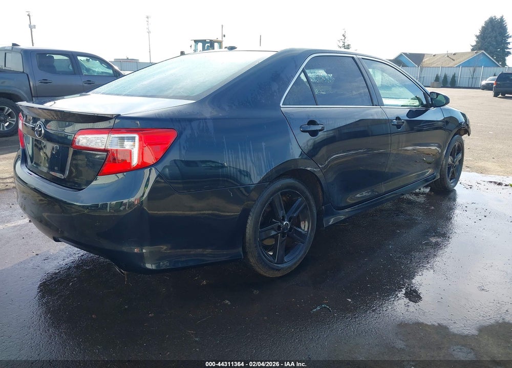 2013 TOYOTA CAMRY SE VIN: 4T1BF1FKXDU292014