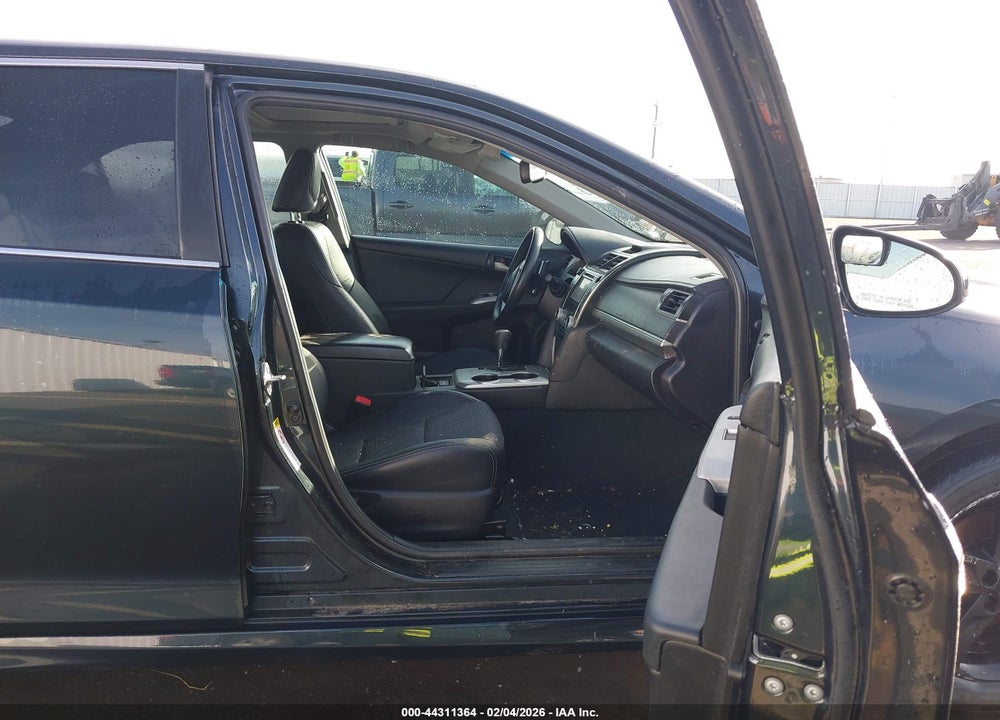 2013 TOYOTA CAMRY SE VIN: 4T1BF1FKXDU292014