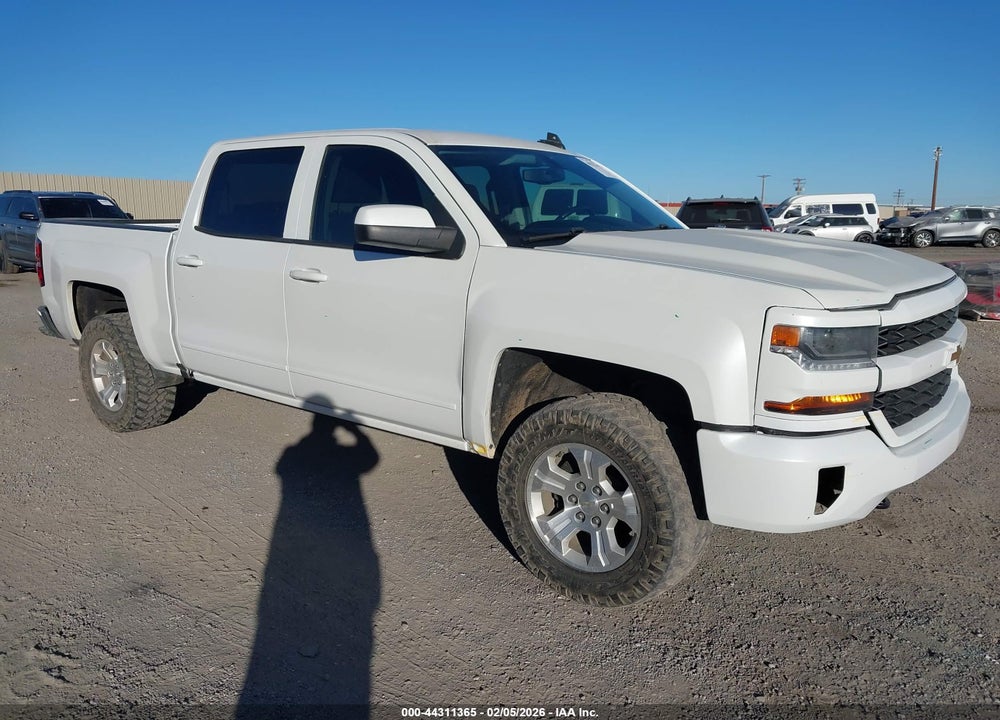 2018 CHEVROLET SILVERADO 1500 2LT VIN: 3GCUKREC6JG443639
