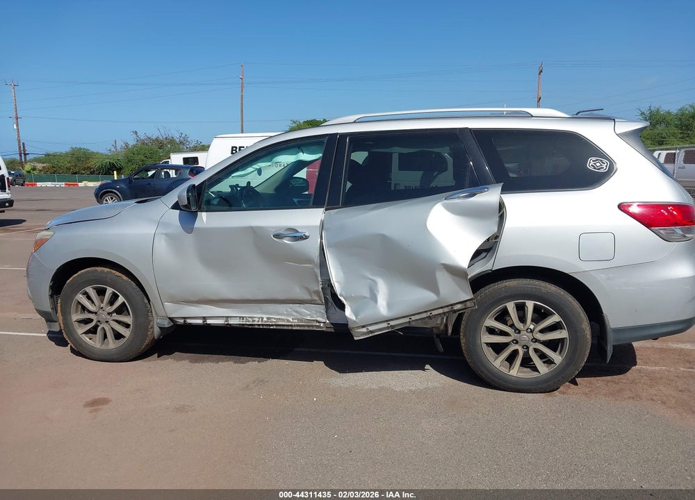 2015 NISSAN PATHFINDER S VIN: 5N1AR2MM4FC699641