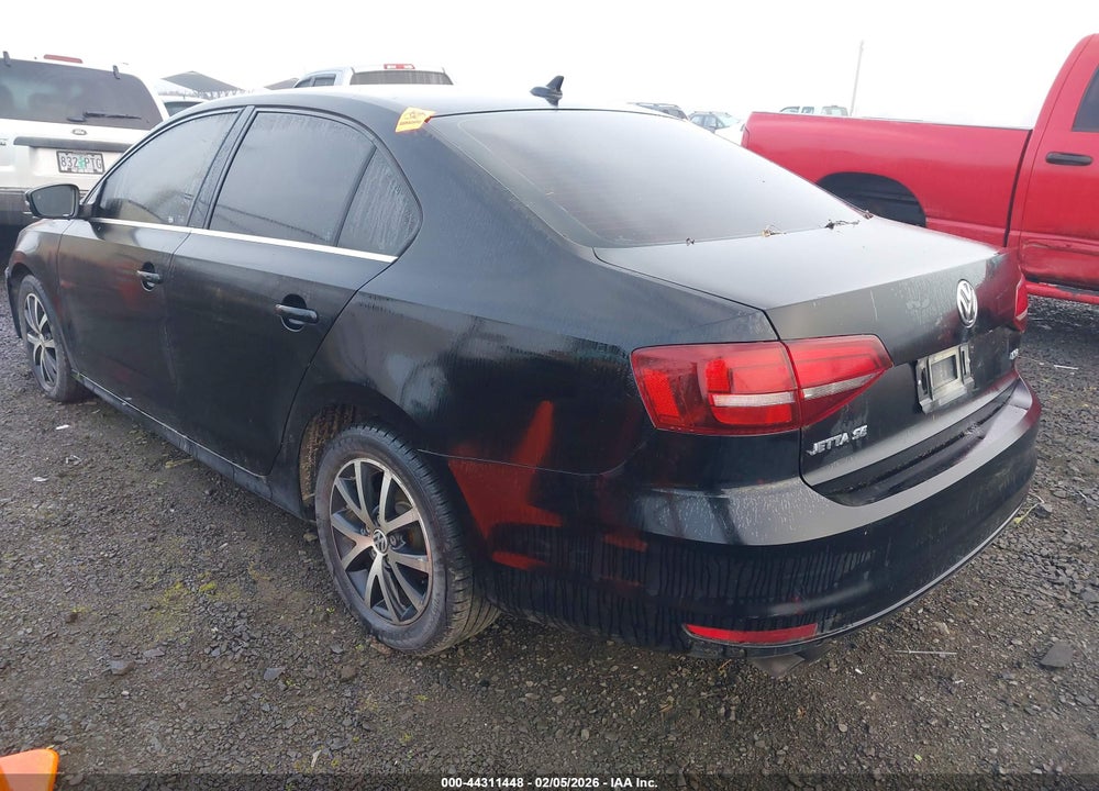 2017 VOLKSWAGEN JETTA 1.4T SE VIN: 3VWDB7AJ8HM396664