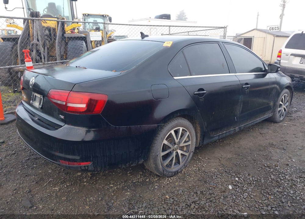 2017 VOLKSWAGEN JETTA 1.4T SE VIN: 3VWDB7AJ8HM396664