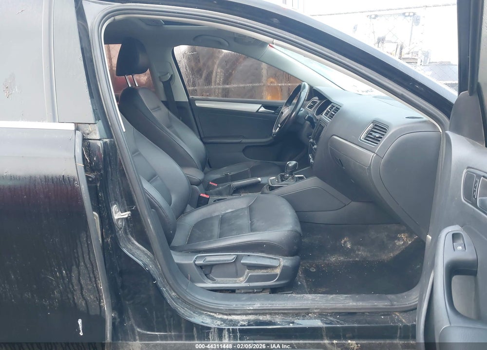 2017 VOLKSWAGEN JETTA 1.4T SE VIN: 3VWDB7AJ8HM396664