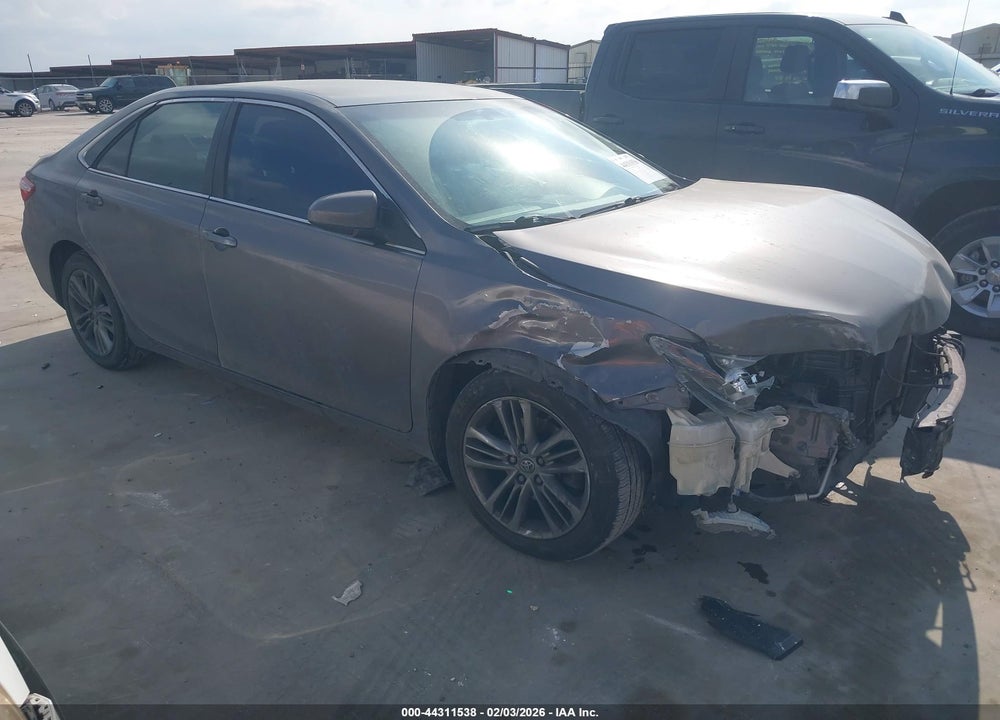 2015 TOYOTA CAMRY SE VIN: 4T1BF1FK7FU484140