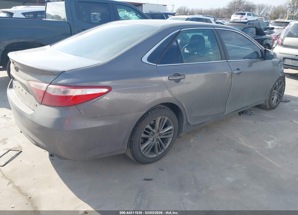 2015 TOYOTA CAMRY SE VIN: 4T1BF1FK7FU484140