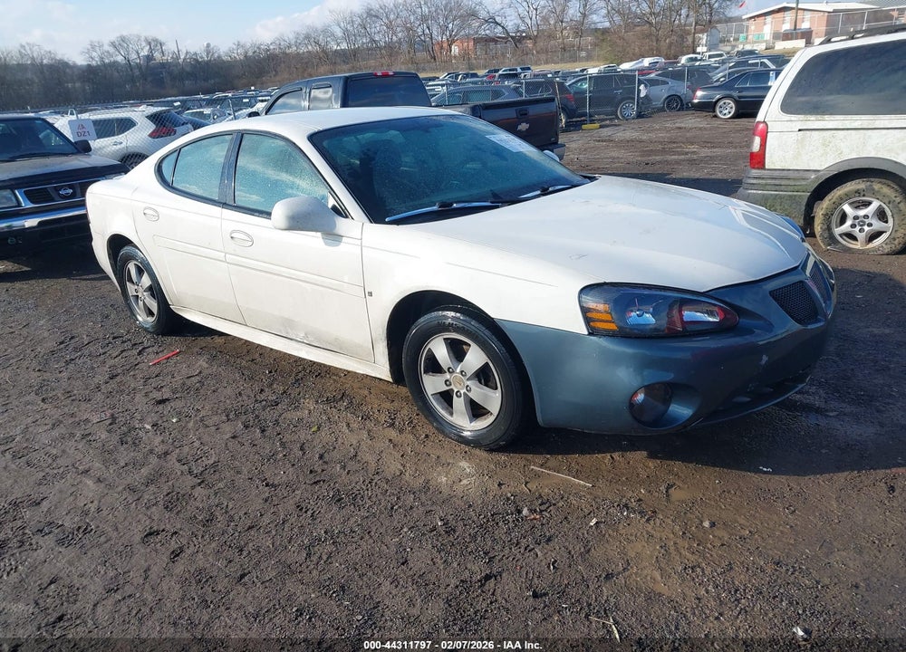 2008 PONTIAC GRAND PRIX VIN: 2G2WP552X81151767