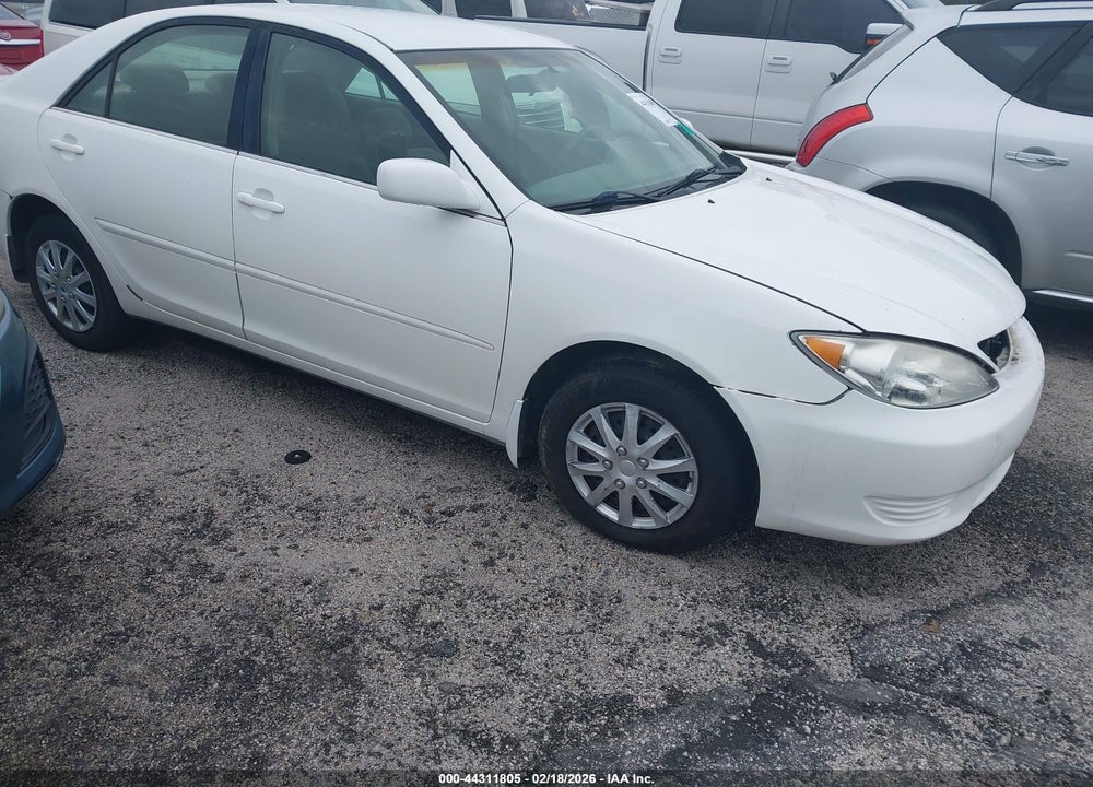 2005 TOYOTA CAMRY LE VIN: 4T1BE32KX5U565796