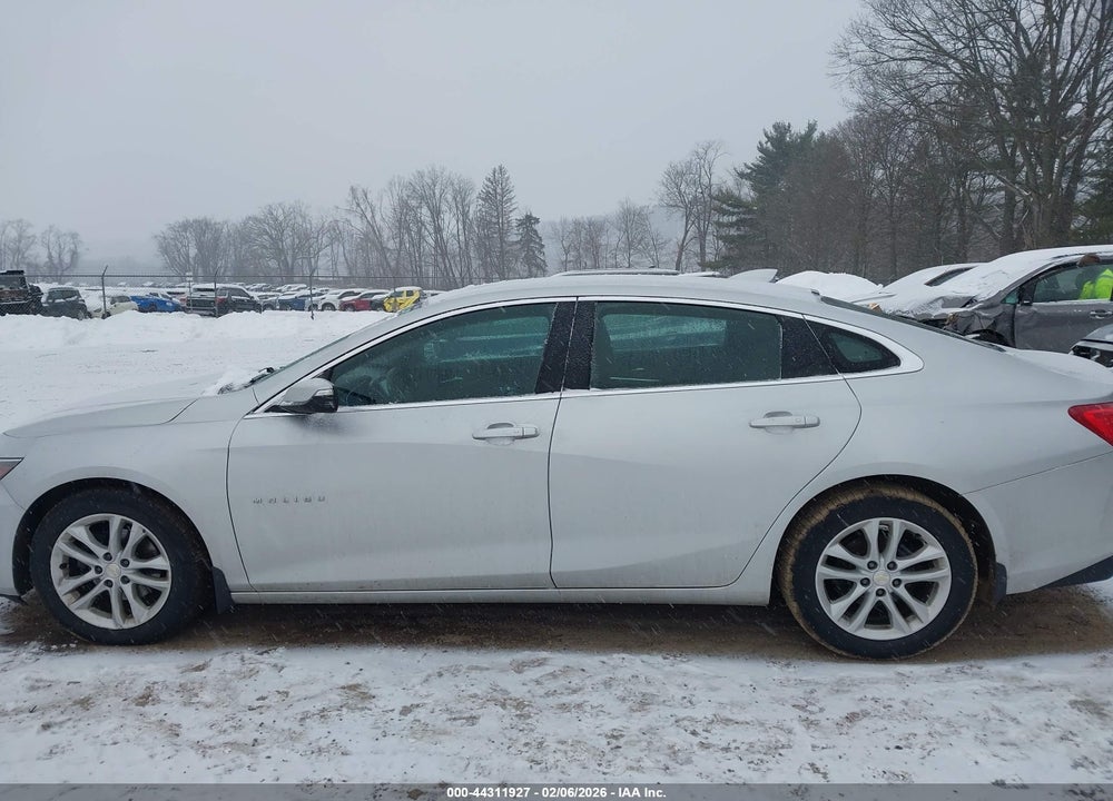 2018 CHEVROLET MALIBU LT VIN: 1G1ZD5ST9JF187746