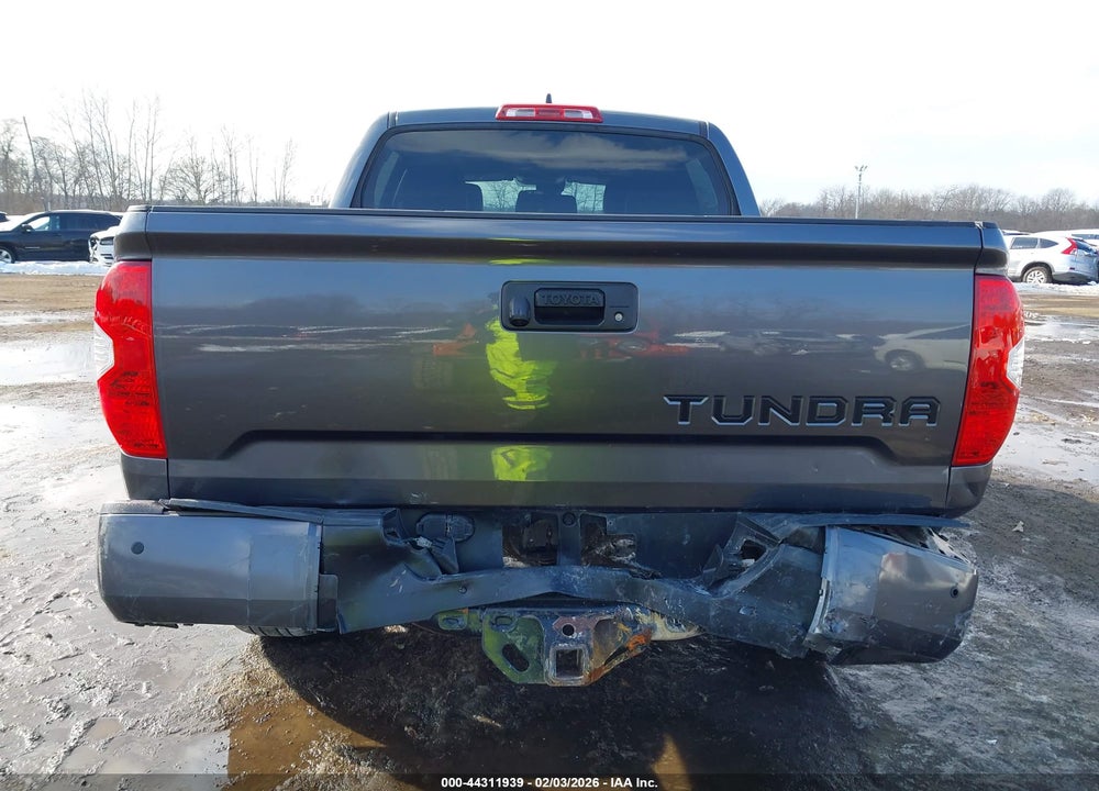 2021 TOYOTA TUNDRA CRE VIN: 5TFHY5F12MX040232