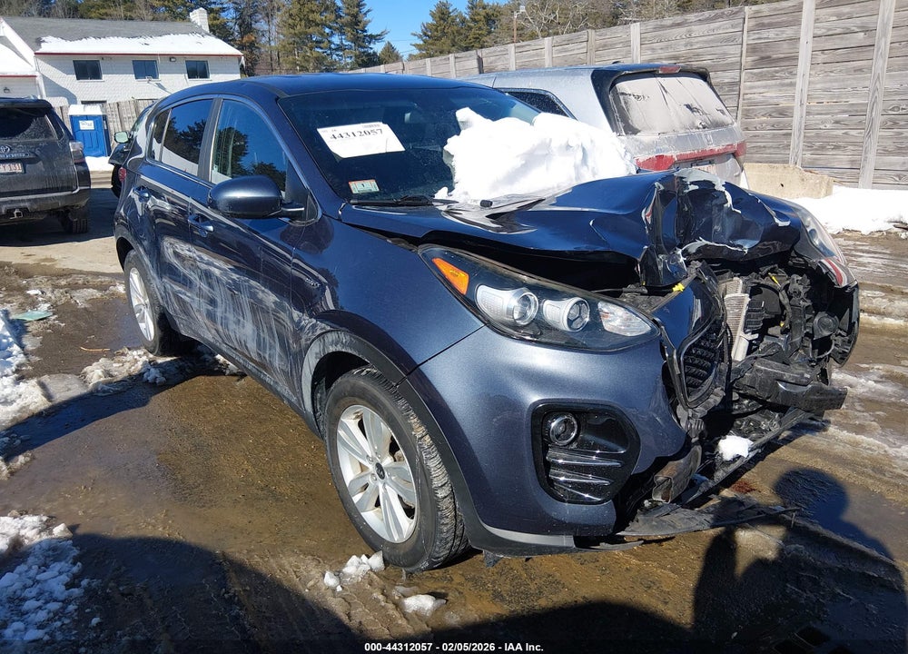 2019 KIA SPORTAGE LX VIN: KNDPMCAC9K7603987