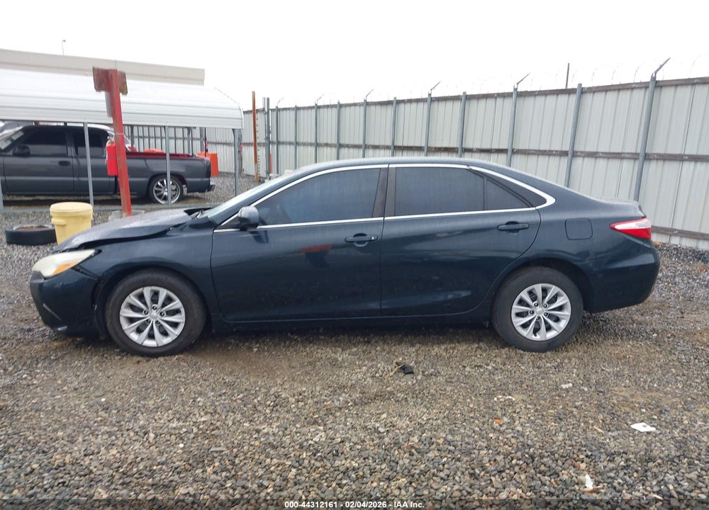 2016 TOYOTA CAMRY LE VIN: 4T4BF1FK5GR550322