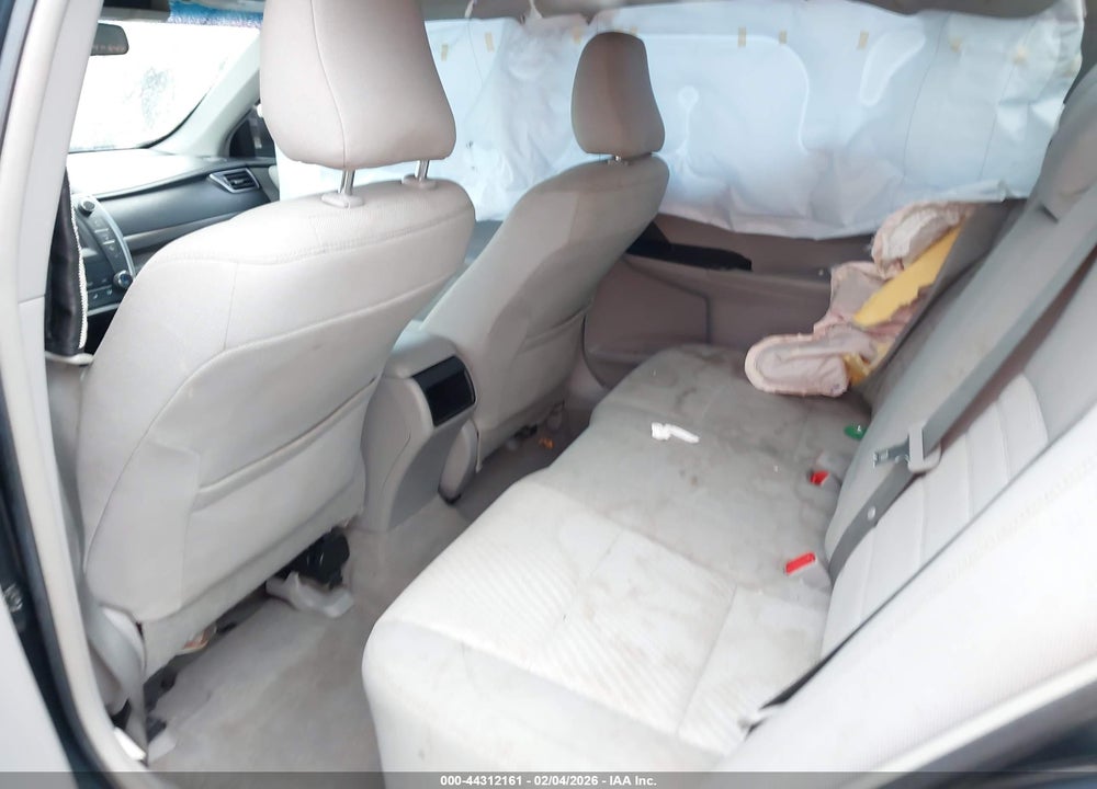 2016 TOYOTA CAMRY LE VIN: 4T4BF1FK5GR550322