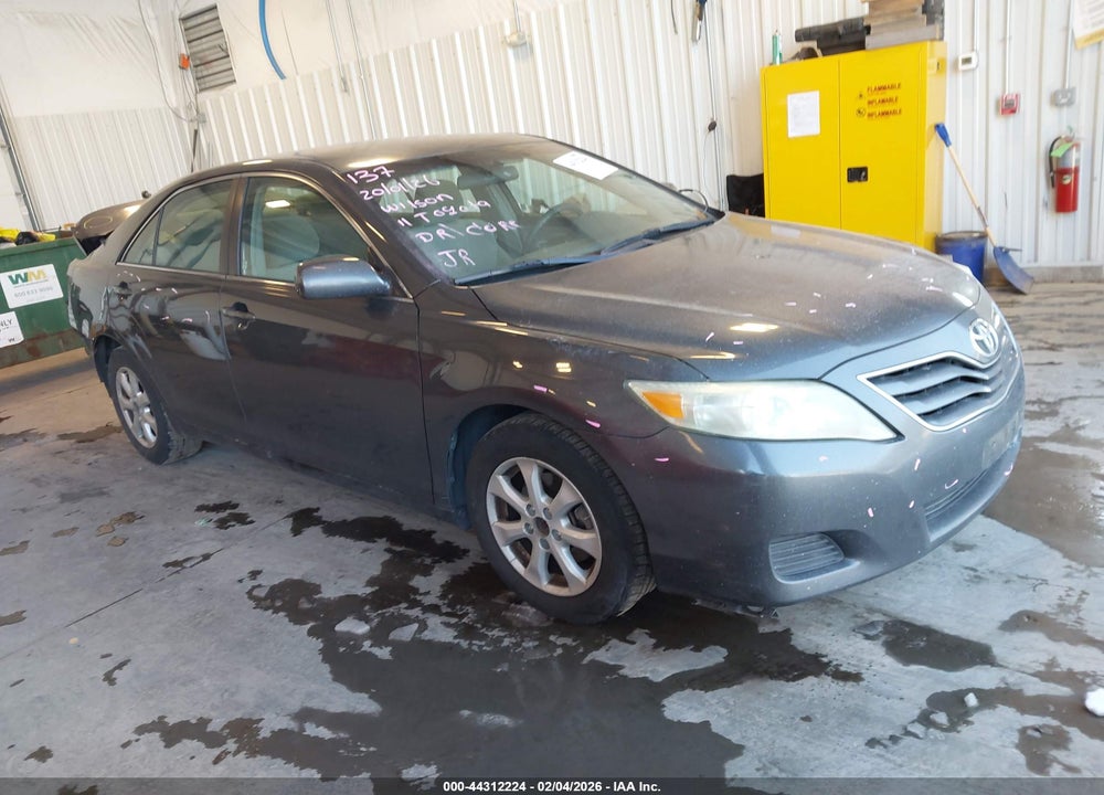2011 TOYOTA CAMRY LE VIN: 4T1BF3EK5BU649996