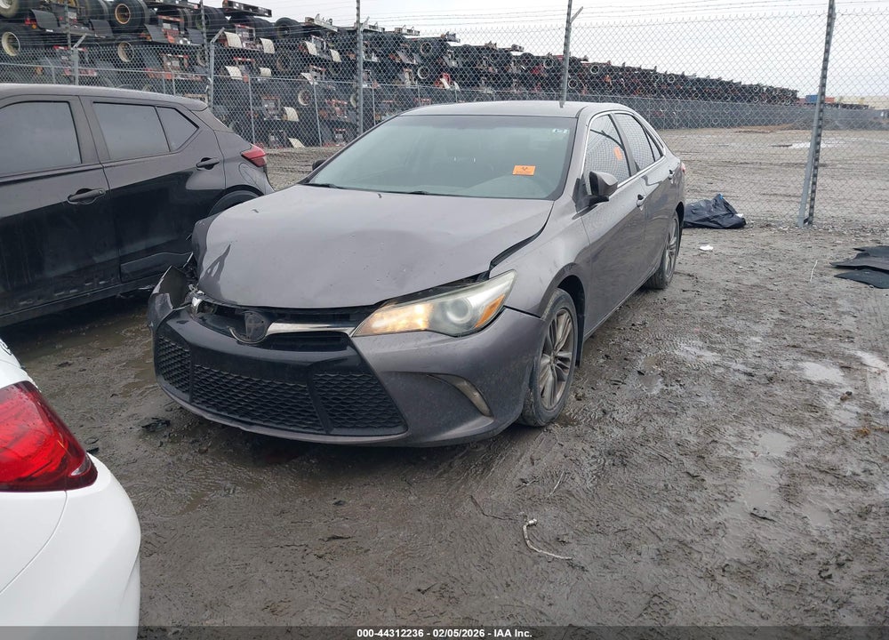 2015 TOYOTA CAMRY SE VIN: 4T1BF1FK4FU060978