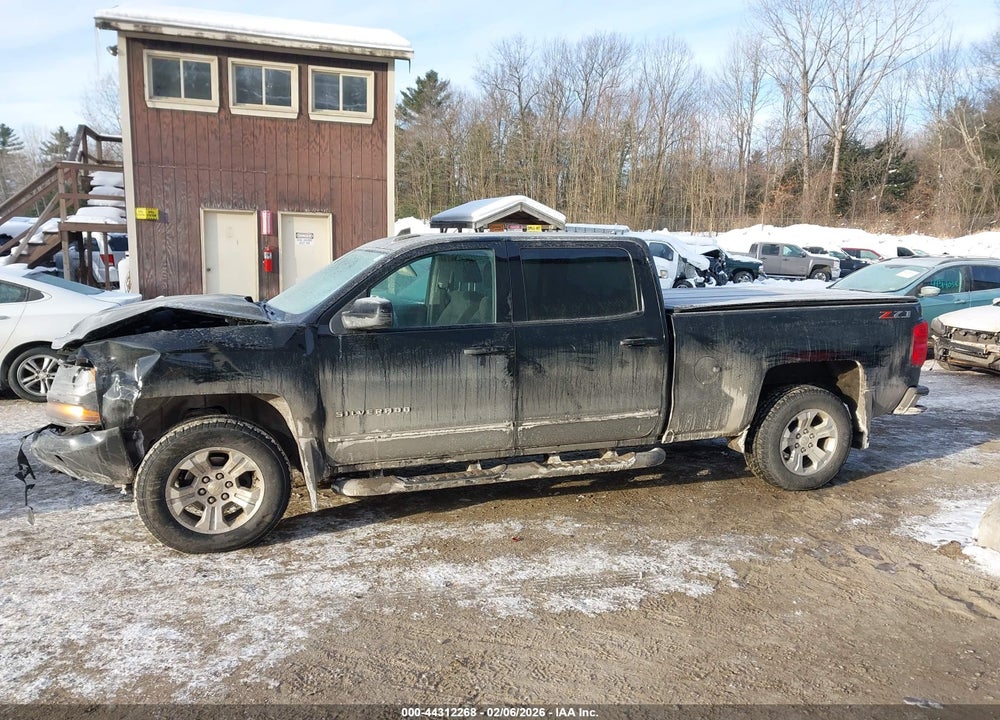 2018 CHEVROLET SILVERADO 1500 2LT VIN: 3GCUKREC4JG391458