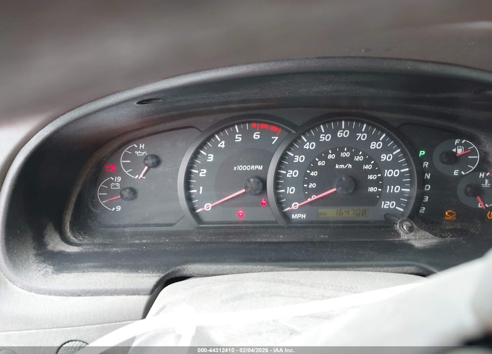 2005 TOYOTA TUNDRA SR5 V8 VIN: 5TBET34165S490412