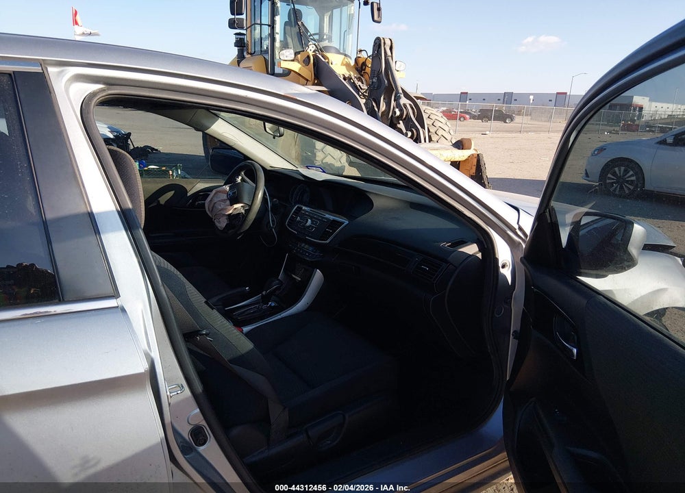 2017 HONDA ACCORD LX VIN: 1HGCR2F34HA300356