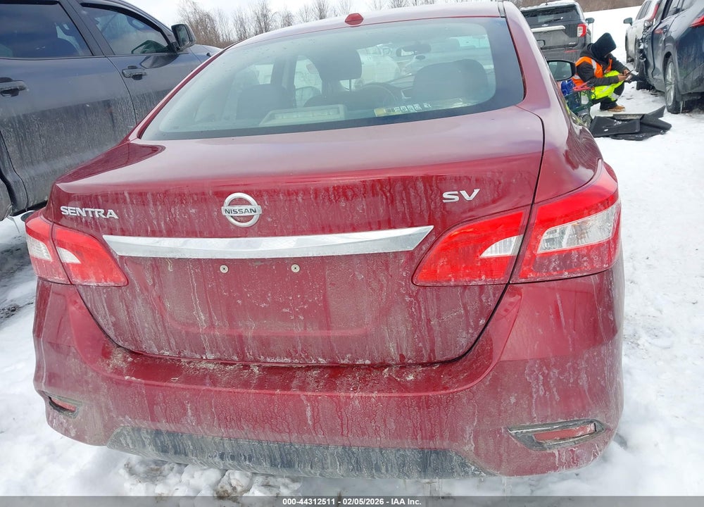 2018 NISSAN SENTRA SV VIN: 3N1AB7AP4JY312481