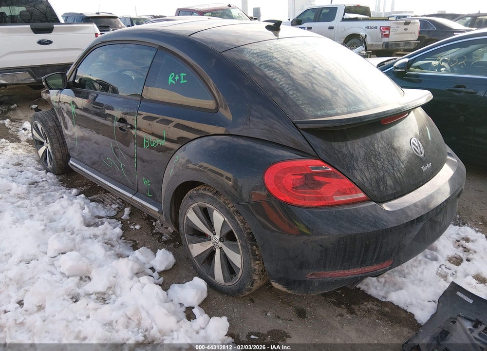 2015 VOLKSWAGEN BEETLE 2.0T R-LINE VIN: 3VW4T7AT1FM604203